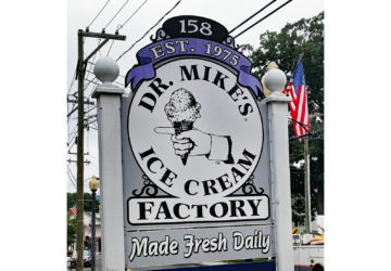 Dr. Mike's sign ... small batch artisan ice cream