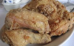 Hollyhock Hill - Fried Chicken Dinner