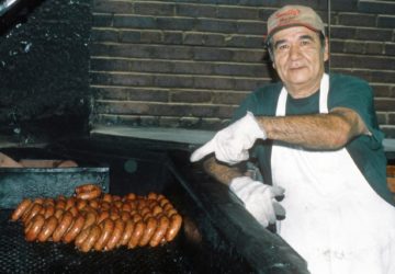 Smitty’s - Fire Pit Sausage