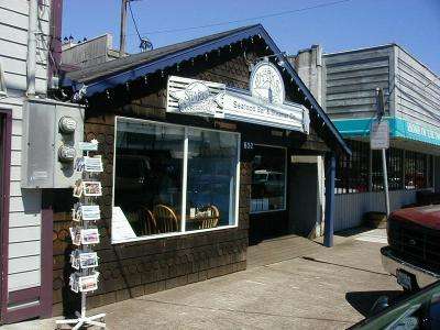 Front entrance at Shark's Seafood Bar & Steamer Co in Newport, OR