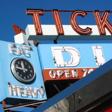 Tick Tock Diner - Clifton, NJ | Review & What to Eat