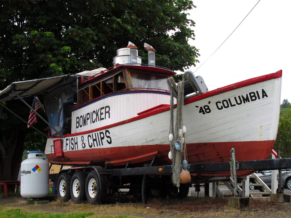 Landlocked boat sells fish chips